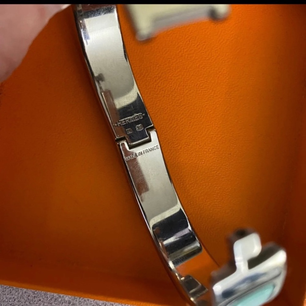 💯HERMES Tiffany-Blue Enamel Clic Clac H Bracelet - Picture 3 of 9